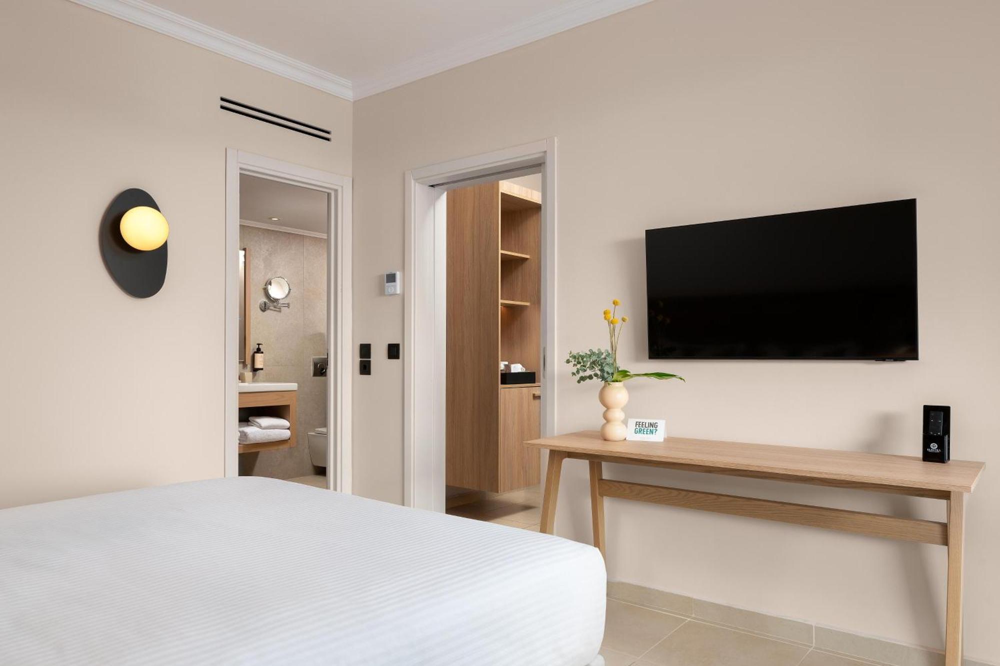 Electra Palace Rhodes إياليسوس المظهر الخارجي الصورة A room at the hotel