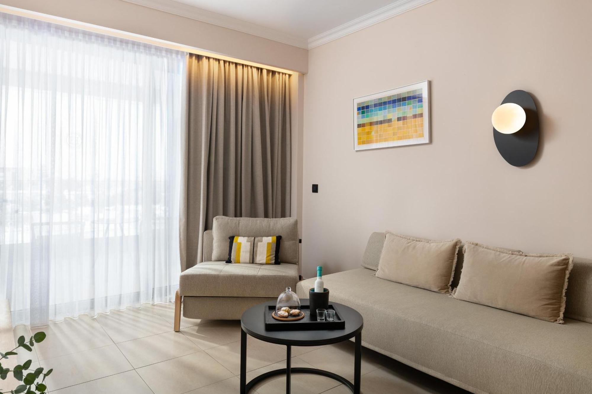Electra Palace Rhodes إياليسوس المظهر الخارجي الصورة A room at the hotel