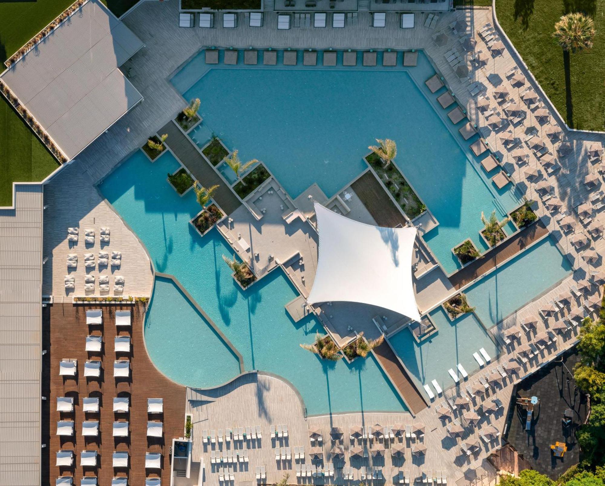 Electra Palace Rhodes إياليسوس المظهر الخارجي الصورة Aerial view of the hotel